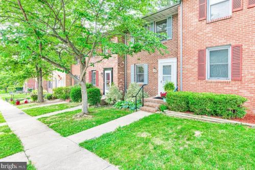 199 Farrell Ln, Fredericksburg, VA 22401-4030