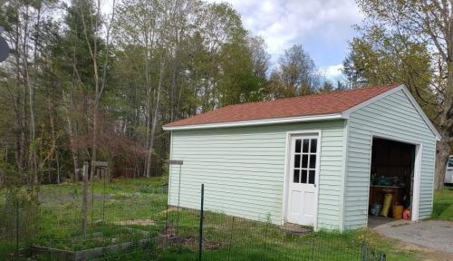 2 Autumn Ln, Unity NH  03773-1287 exterior