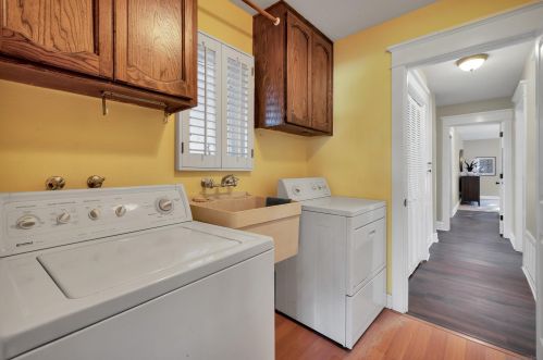 11382 Crazy Horse Dr, Lakeside CA 92040-1205 exterior