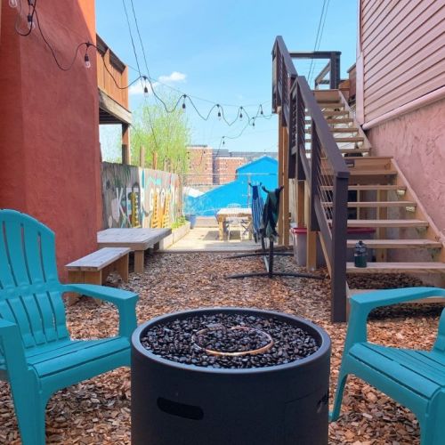 419 Carson St, Pittsburgh PA  15203-1019 exterior