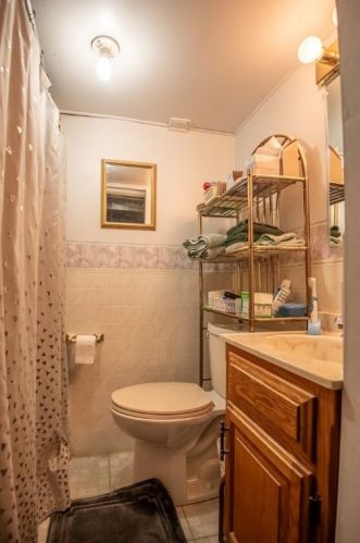 956 Mayfield Rd, Hermitage PA  16150-1846 exterior