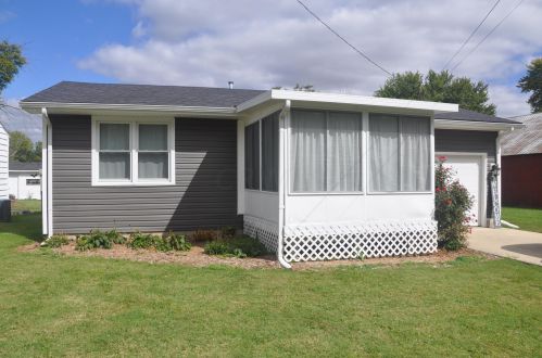 106 Sceva Ave, Mechanicsburg, OH 43044-1052