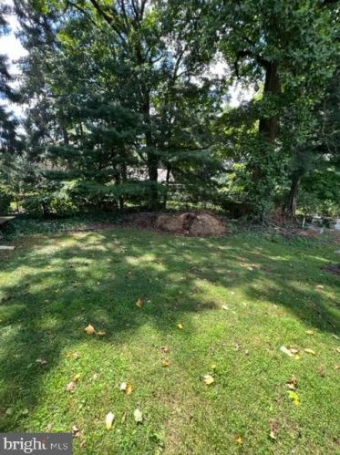 1553 New Holland Pike, Lancaster PA 17601-5653 exterior