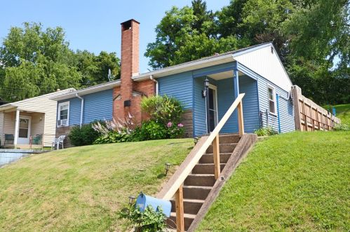 1336 Beverly Rd, Mckeesport, PA 15133-3608