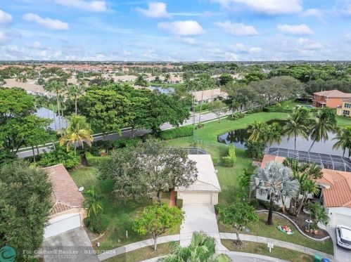 11901 20th St, Hollywood FL  33025-5616 exterior