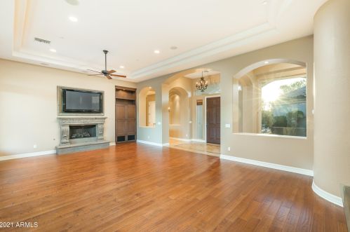 5421 Milton Dr, Cave Creek AZ  85331-2452 exterior