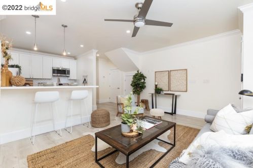 534 25th St, Oakland CA  94606-4145 exterior