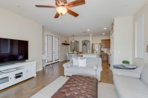 3942 Mandarin Way, Gilbert, AZ 85297-8048