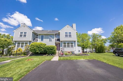 193 Eric Ln, Lansdale, PA 19446-6615
