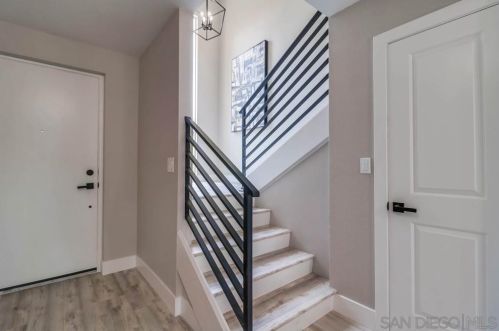 3104 Orleans, San Diego CA  92110-5947 exterior
