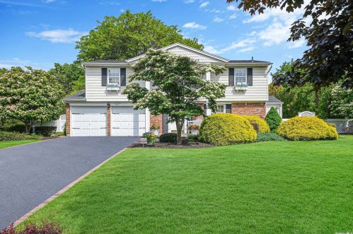 23 Moriches Rd, Lake Grove, NY 11755-2209