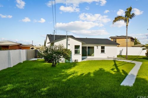 14021 Casimir Ave, Gardena CA  90249-2810 exterior