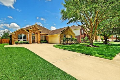 23406 Lakewind Park Ln, Richmond, TX 77407-6438