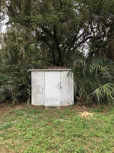 516 Disston Ave, Tavares FL  32778-2711 exterior