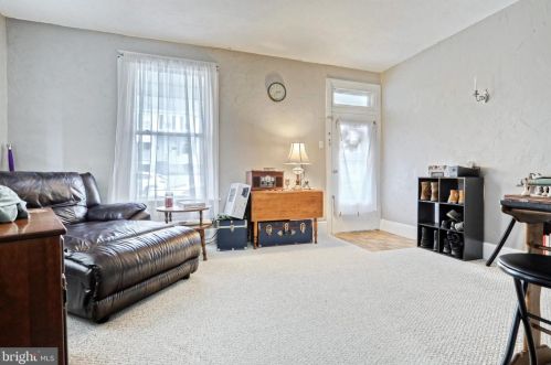 111 Charles St, Red Lion PA  17356-1603 exterior