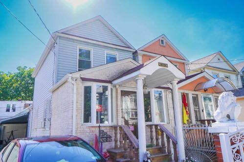 107-52 120th St, Jamaica, NY 11419-3106