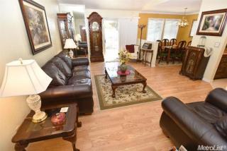 8454 Garber Greens Ct, Sacramento, CA 95828-5343