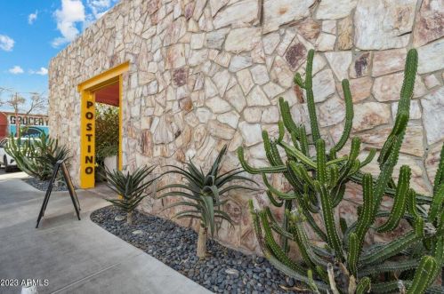 4133 35th St, Phoenix AZ  85018-4703 exterior