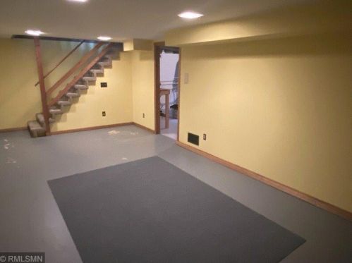 214 10 St, Little Falls MN  56345-1861 exterior