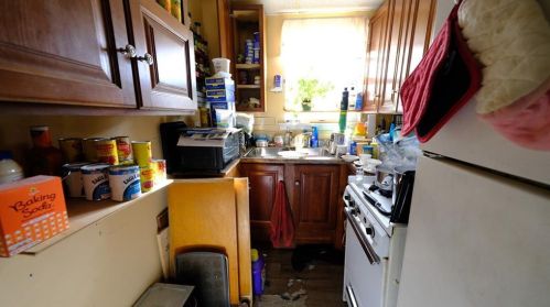 912 Atwells Ave, Providence RI 02903-1444 exterior