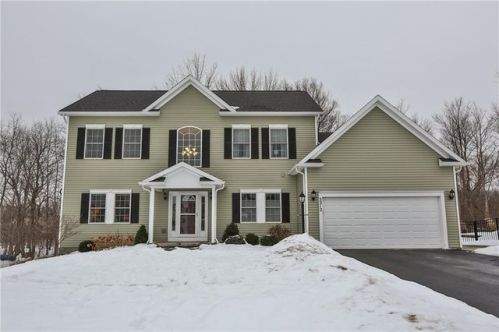 5212 Overlook Ln, Canandaigua, NY 14424-9111