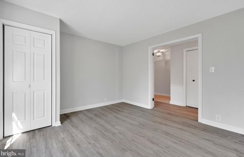 19 Edgehill Rd, Swatara PA  17033-2506 exterior