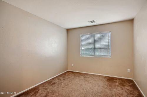 1305 Pryor Rd, San Tan Valley AZ  85140-4435 exterior