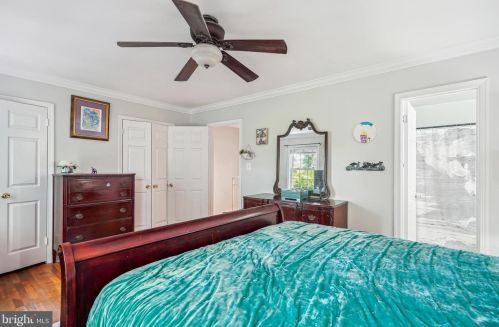 5269 Bradgen Ct, Springfield VA 22151-3524 exterior