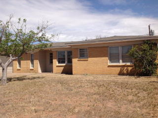 4210 Pasadena Dr, Midland TX  79703-7052 exterior