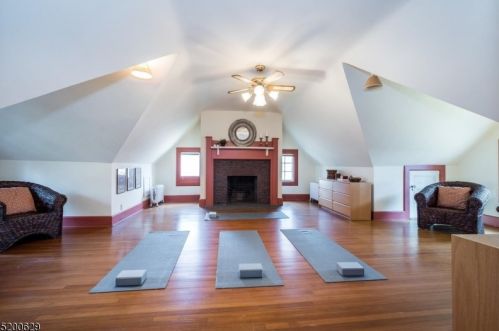 122 Upper Mtn Ave, Montclair NJ 07043-1428 exterior