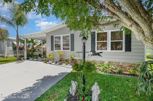 909 Oriole Cir, Sebastian, FL 32976-7518