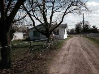 2101 4th St, Mishawaka, IN 46544-3117