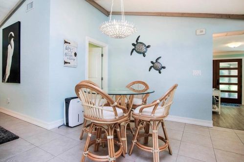 1275 Par Vw Dr, Sanibel FL  33957-6401 exterior