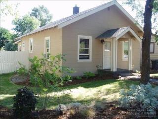 127 Georgia Ave, Bend, OR 97701-2821