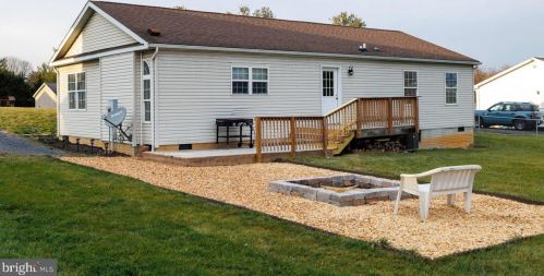 280 Massanutten Dr, Edinburg VA  22824-3022 exterior