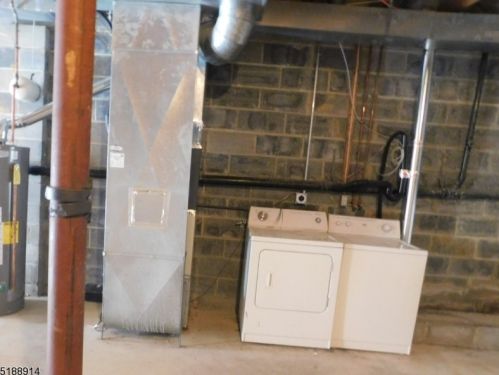 225 Canal Way, Hackettstown NJ  07840-1274 exterior