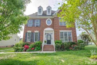 129 Star Magnolia Dr, Cary, NC 27560-7734