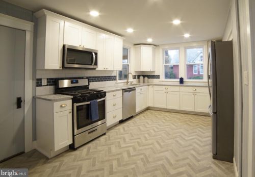 205 Pearl St, Newfield NJ  08344-9517 exterior