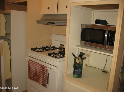 5425 Lazy S St, Tucson AZ  85713-6304 exterior