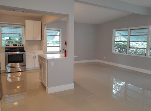 2106 79th Ct, Vero Beach FL  32966-1365 exterior