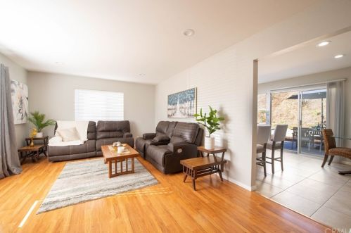 11387 Dalby Pl, San Diego CA 92126-1541 exterior