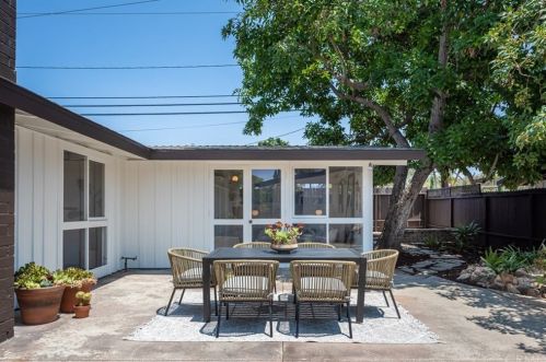 3020 Stevely Ave, Long Beach, CA 90808-4437