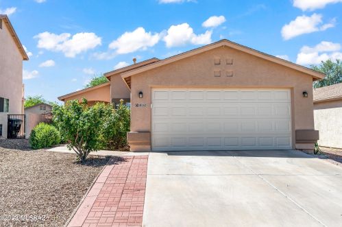 10142 Desert Gorge Dr, Tucson, AZ 85747-5036