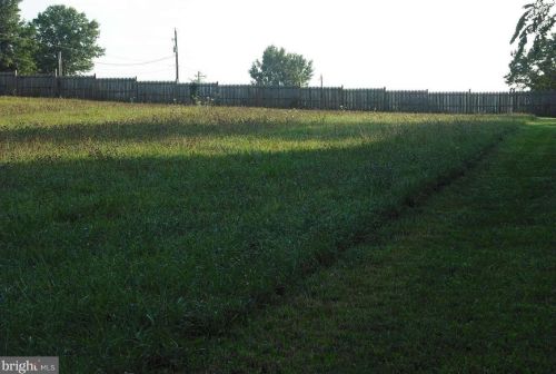 1111 Delta Rd, Red Lion PA  17356-9724 exterior