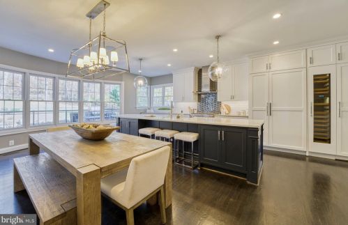 40280 Spectacular Bid Pl, Leesburg VA  20176-7173 exterior