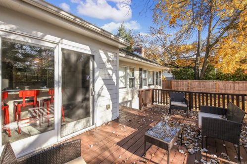 6 Bonwit Rd, Rye Brook NY  10573-1903 exterior