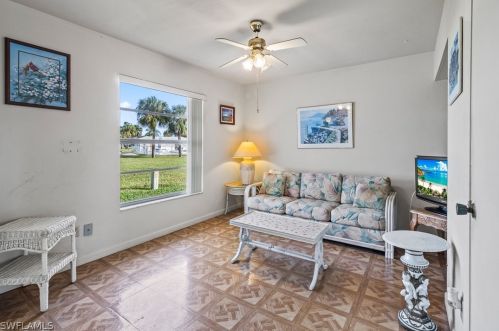 1607 Ridgecrest St, Lehigh Acres FL 33936-5843 exterior