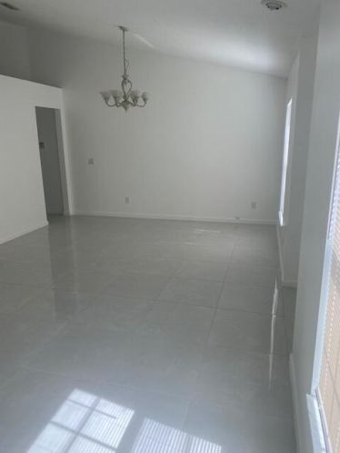 2025 Mantua St, Fort Pierce, FL 34952-6738