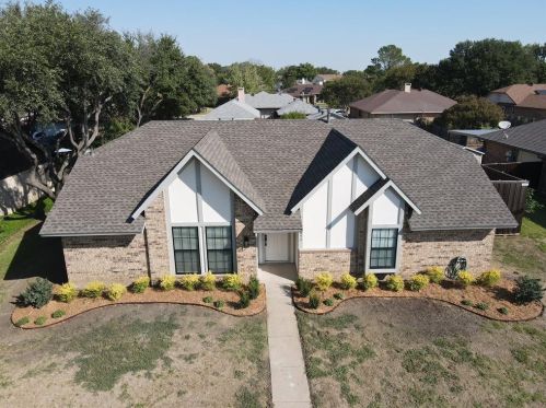 1653 Belltower Dr, Lewisville TX  75067-3202 exterior