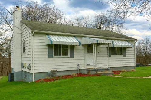 1460 Anderson Rd, Pittsburgh, PA 15209-1002